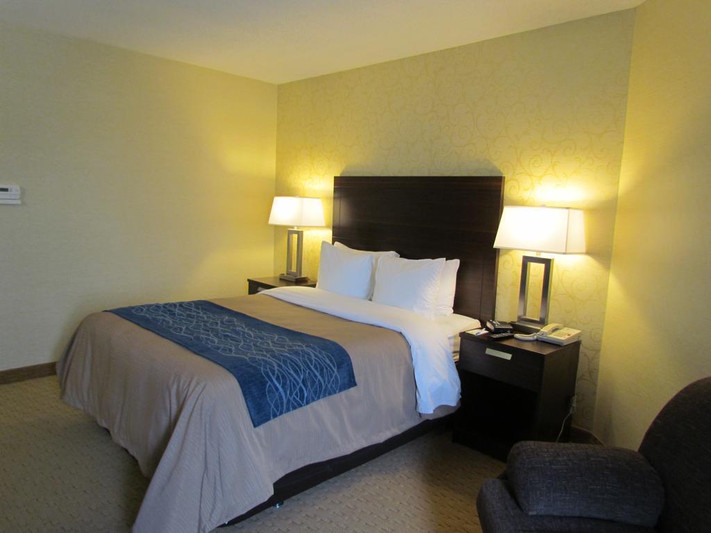 Comfort Inn Труа-Рів'єр Екстер'єр фото