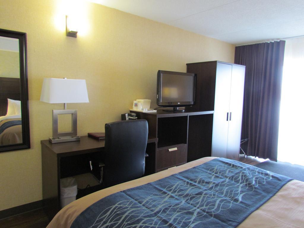 Comfort Inn Труа-Рів'єр Екстер'єр фото