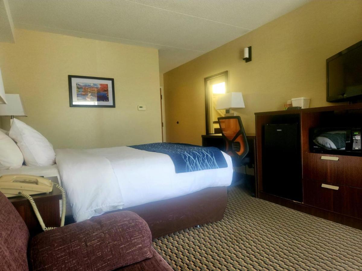 Comfort Inn Труа-Рів'єр Екстер'єр фото