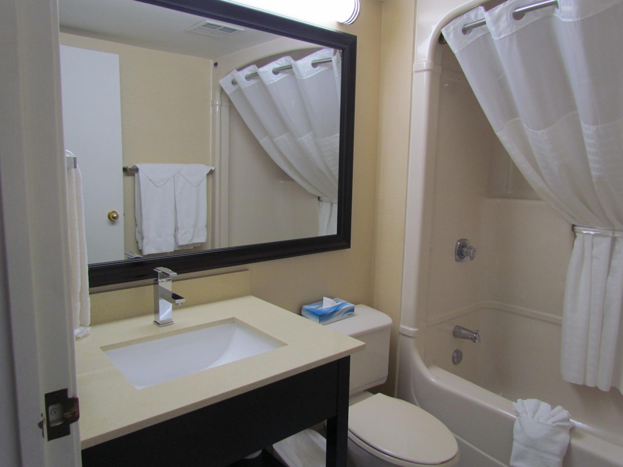 Comfort Inn Труа-Рів'єр Екстер'єр фото