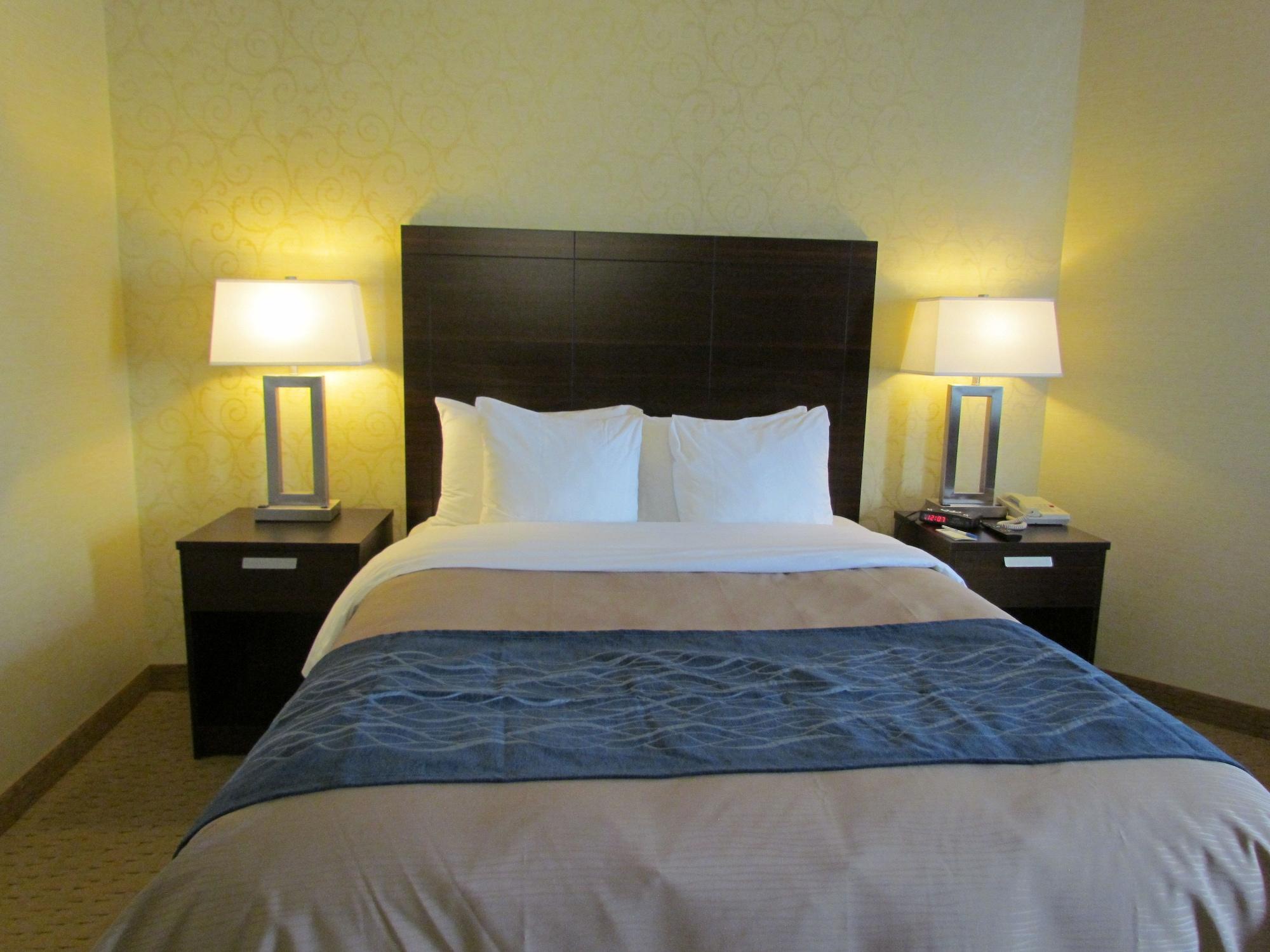 Comfort Inn Труа-Рів'єр Екстер'єр фото