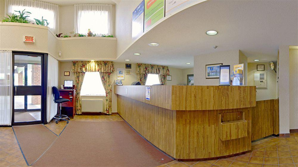 Comfort Inn Труа-Рів'єр Екстер'єр фото